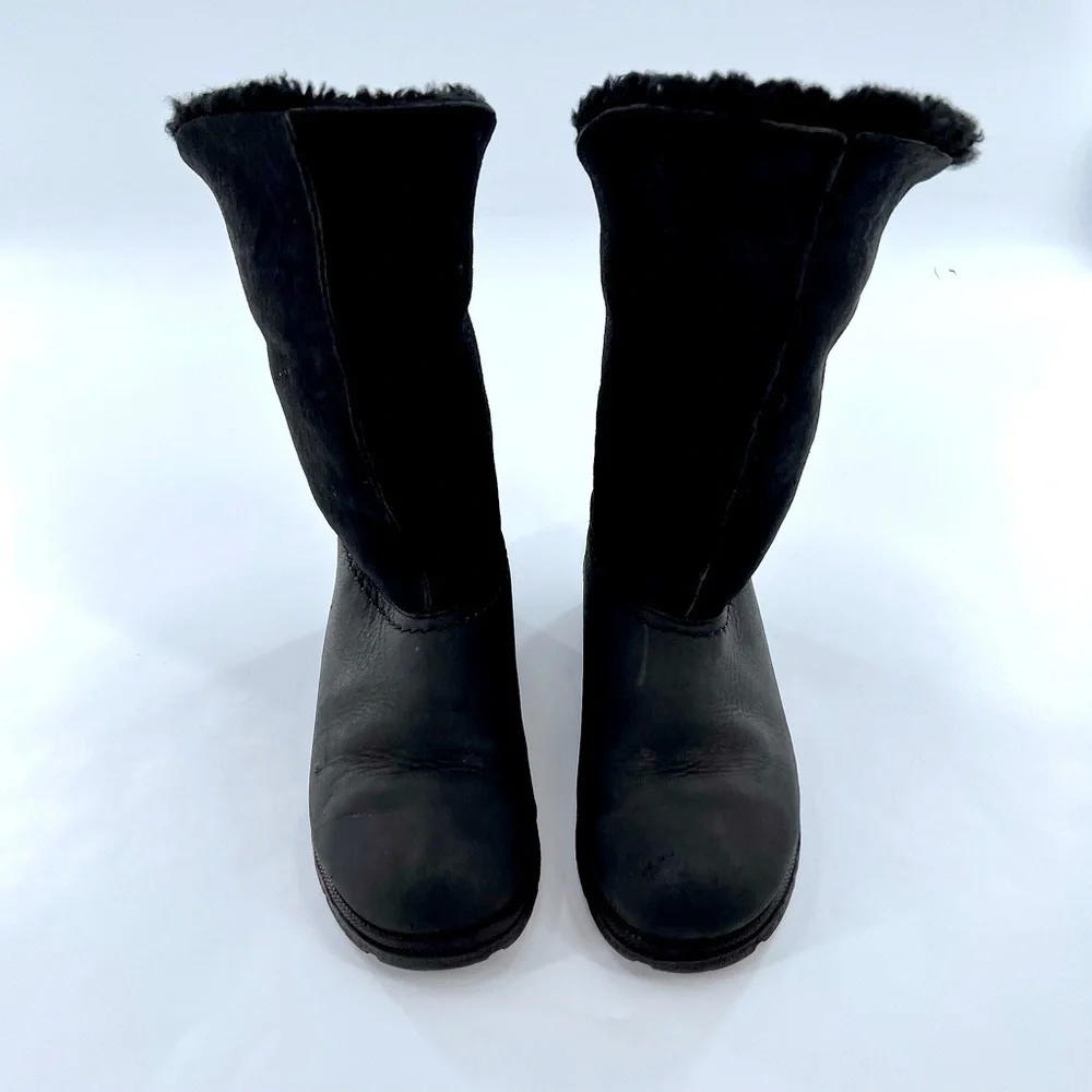 Sorel Black Leather Winter  Pull on Womens Boots size 6